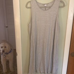 Old Navy White and Navy striped dress XXL